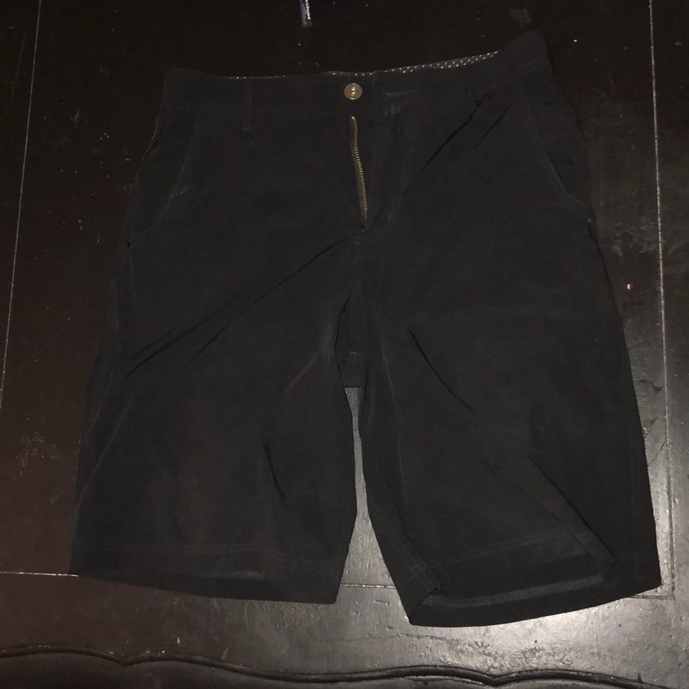 lulu lemon black shorts 32 waist